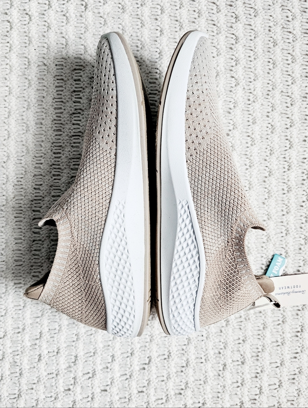 Tommy Bahama Memory Foam Knit Athletic Shoes Neutral Athleisure Stretch Women 10 - Picture 6 of 14